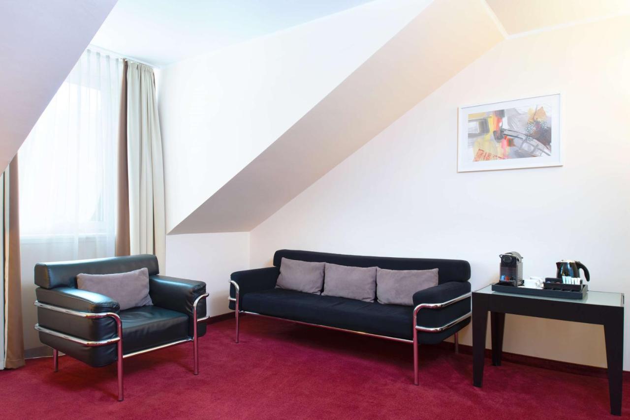 Nh Berlin Potsdam Conference Center Ξενοδοχείο Kleinmachnow Εξωτερικό φωτογραφία